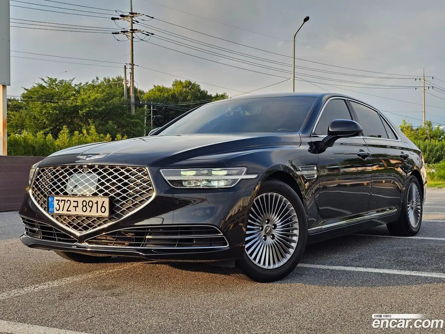 G90 Genesis 2020.1-OUTER-002
