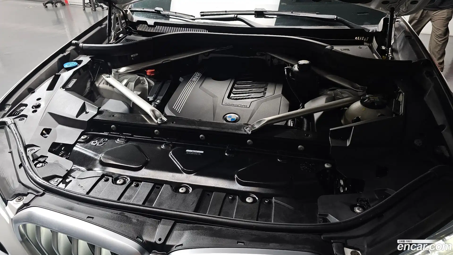 X6 BMW 2021.9-OUTER-006