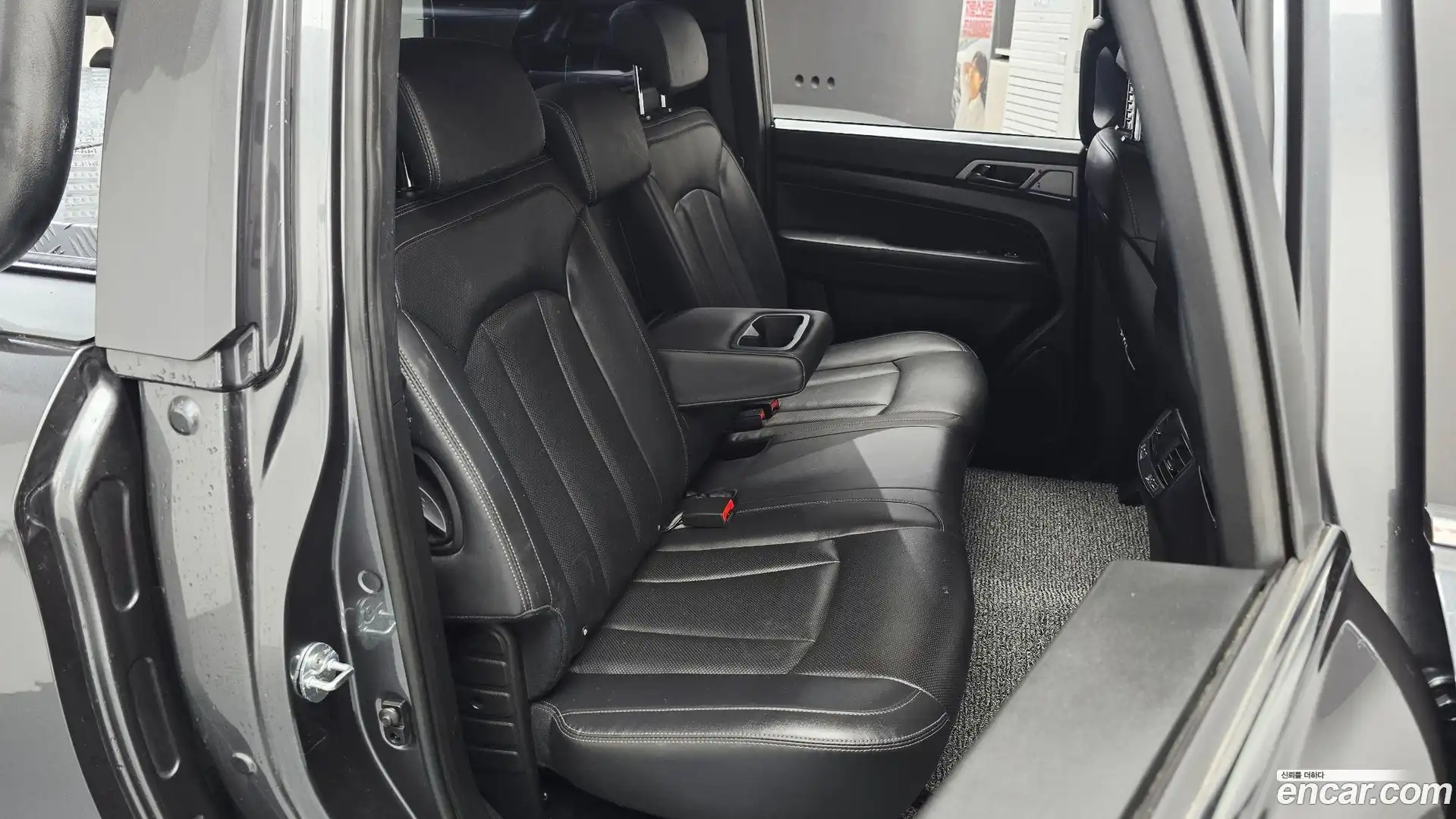 Rexton KG Mobility 2022.5-OPTION-015