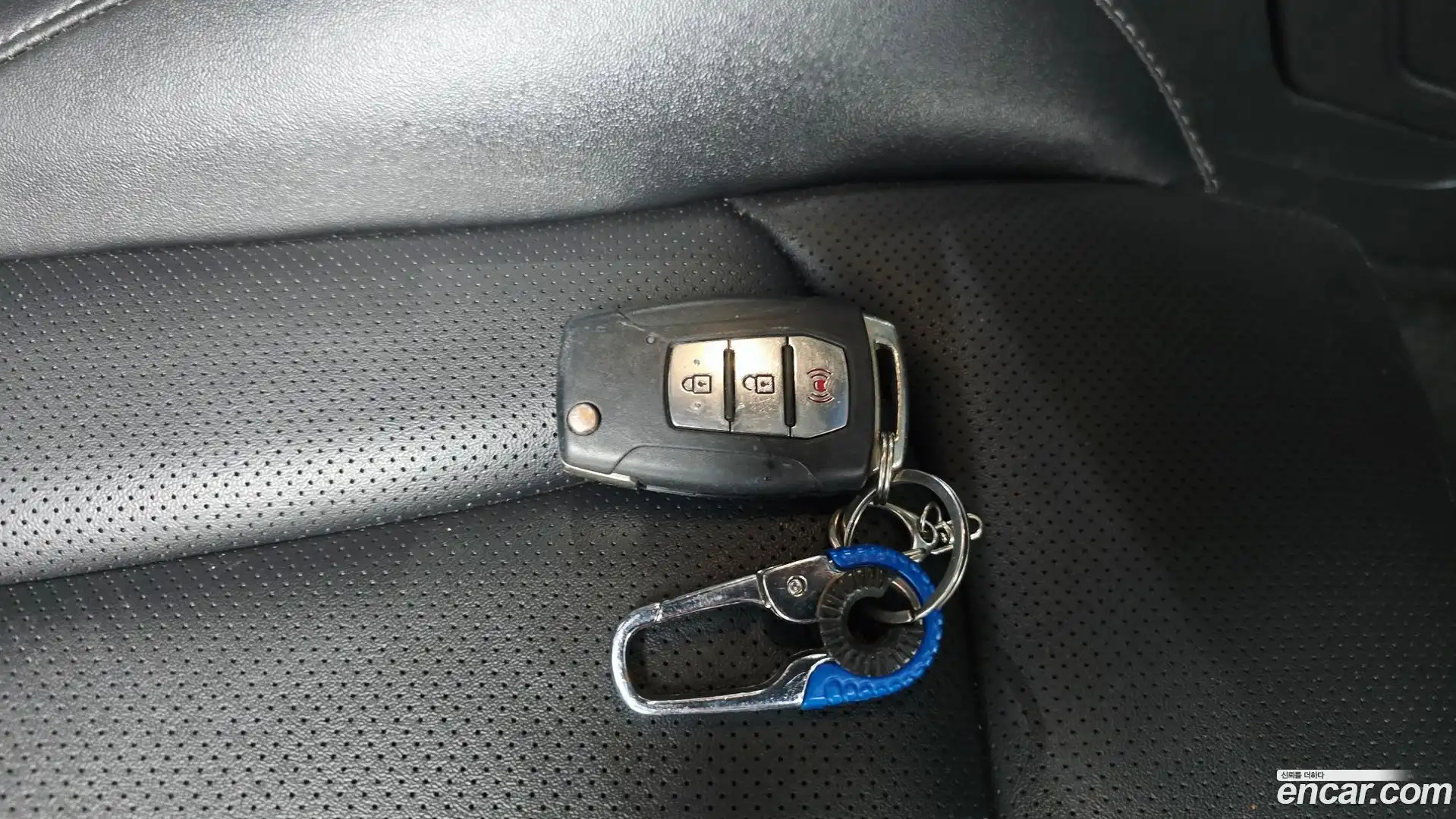 Rexton KG Mobility 2022.5-OPTION-043