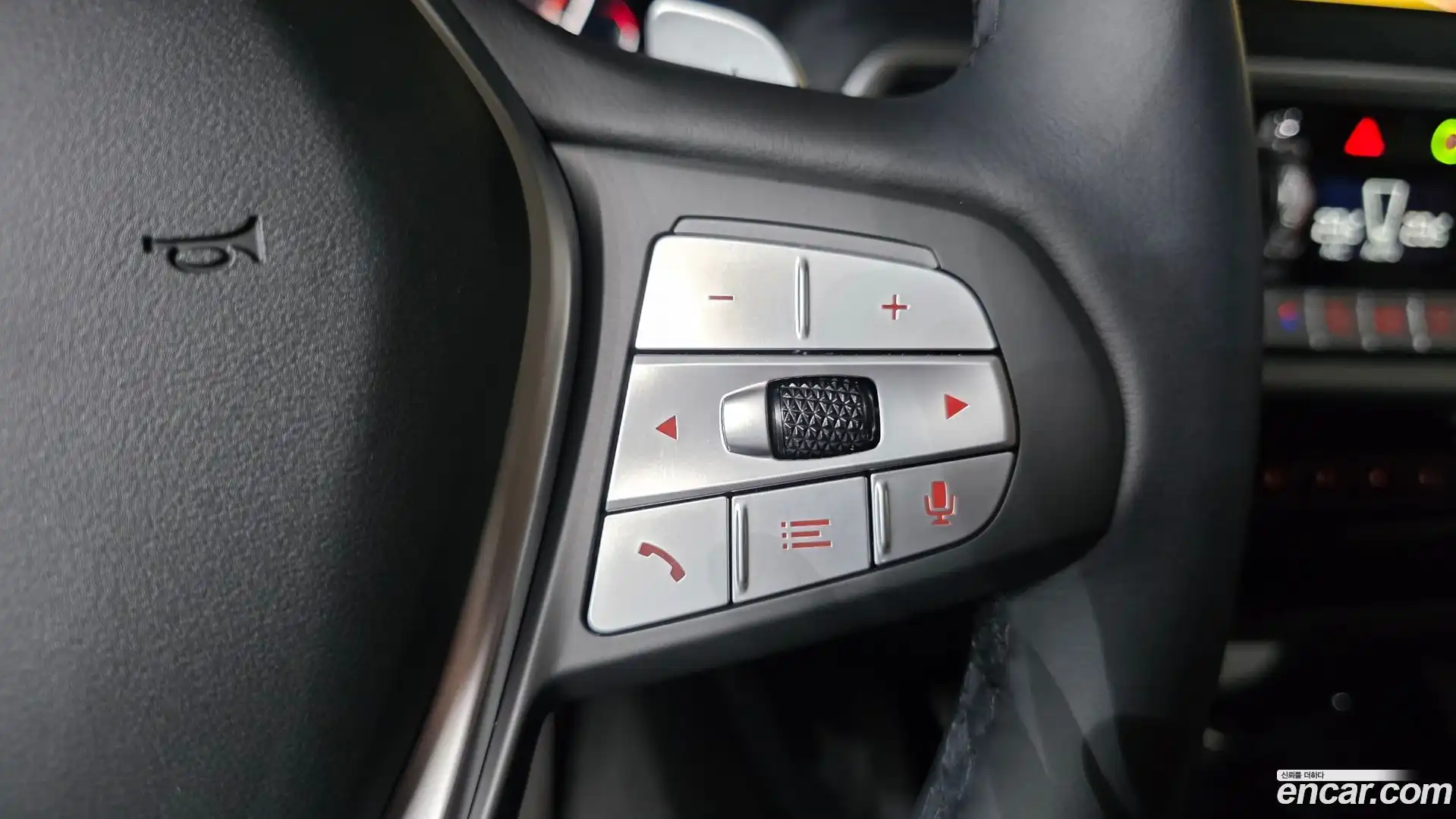 X4 BMW 2025.5-OPTION-018