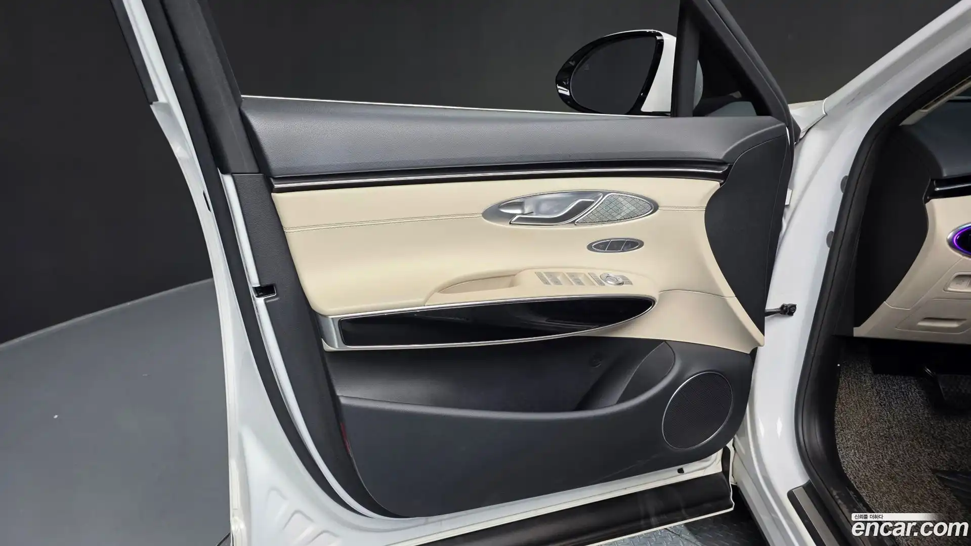 GV70 Genesis 2021.3-INNER-034