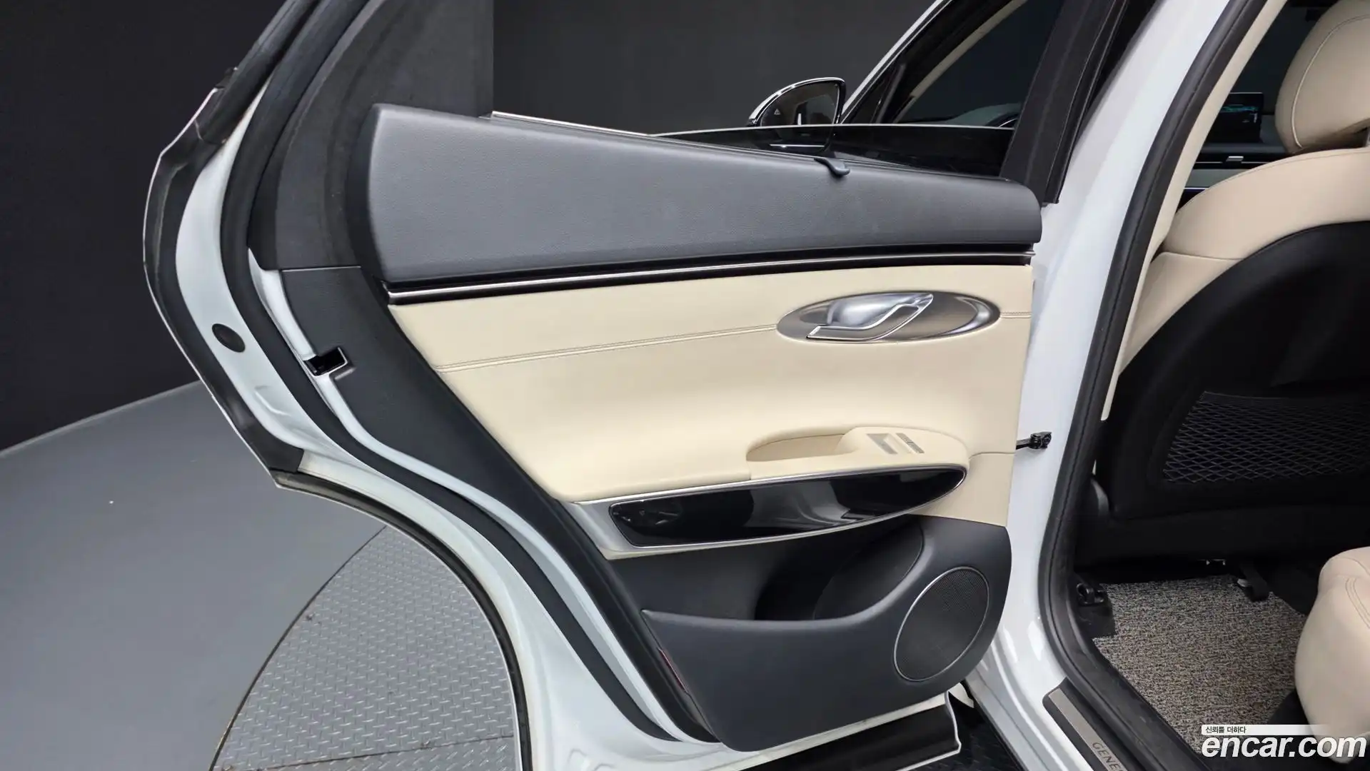 GV70 Genesis 2021.3-INNER-035