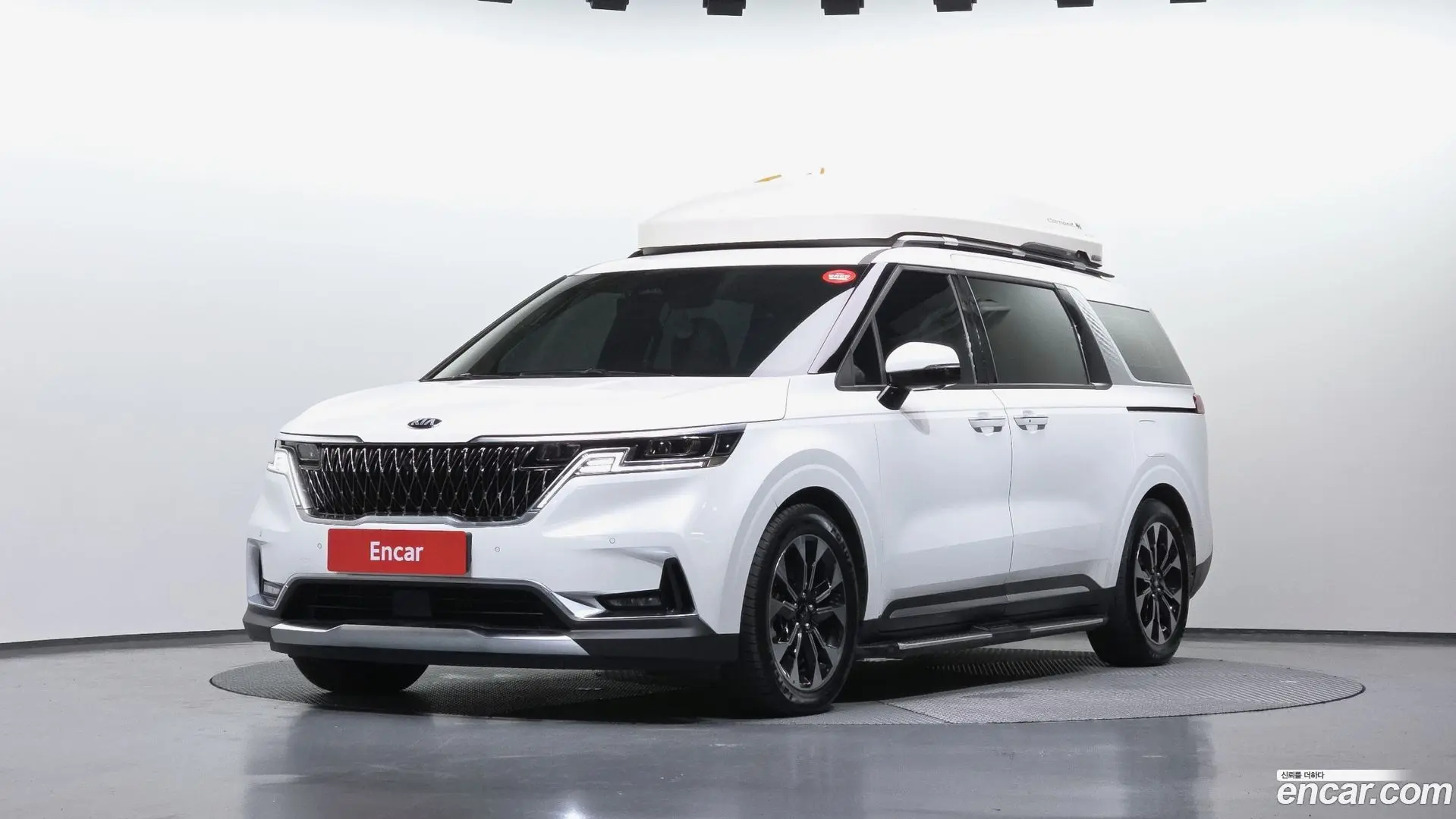 Main__Slider__Photo:Canival Kia 2021.2-0