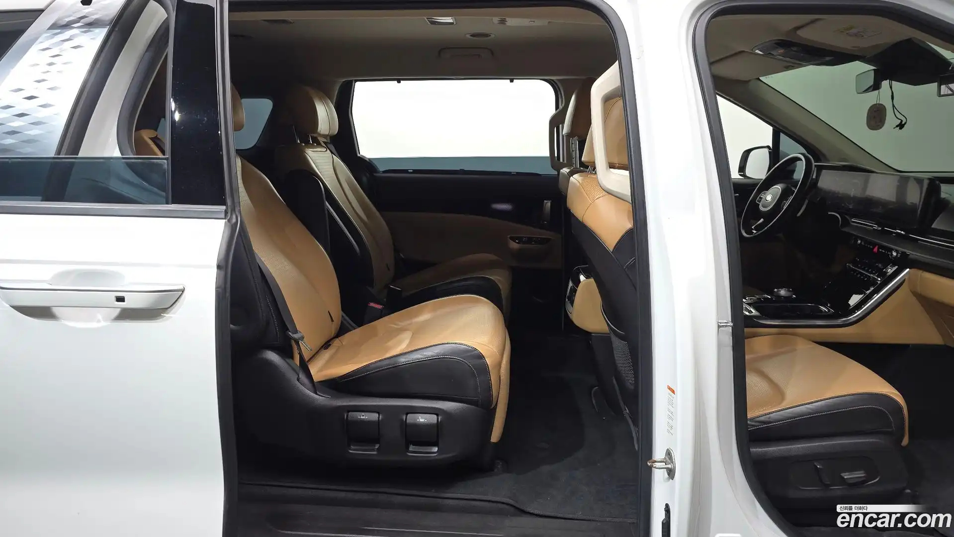 Canival Kia 2021.2-OPTION-016