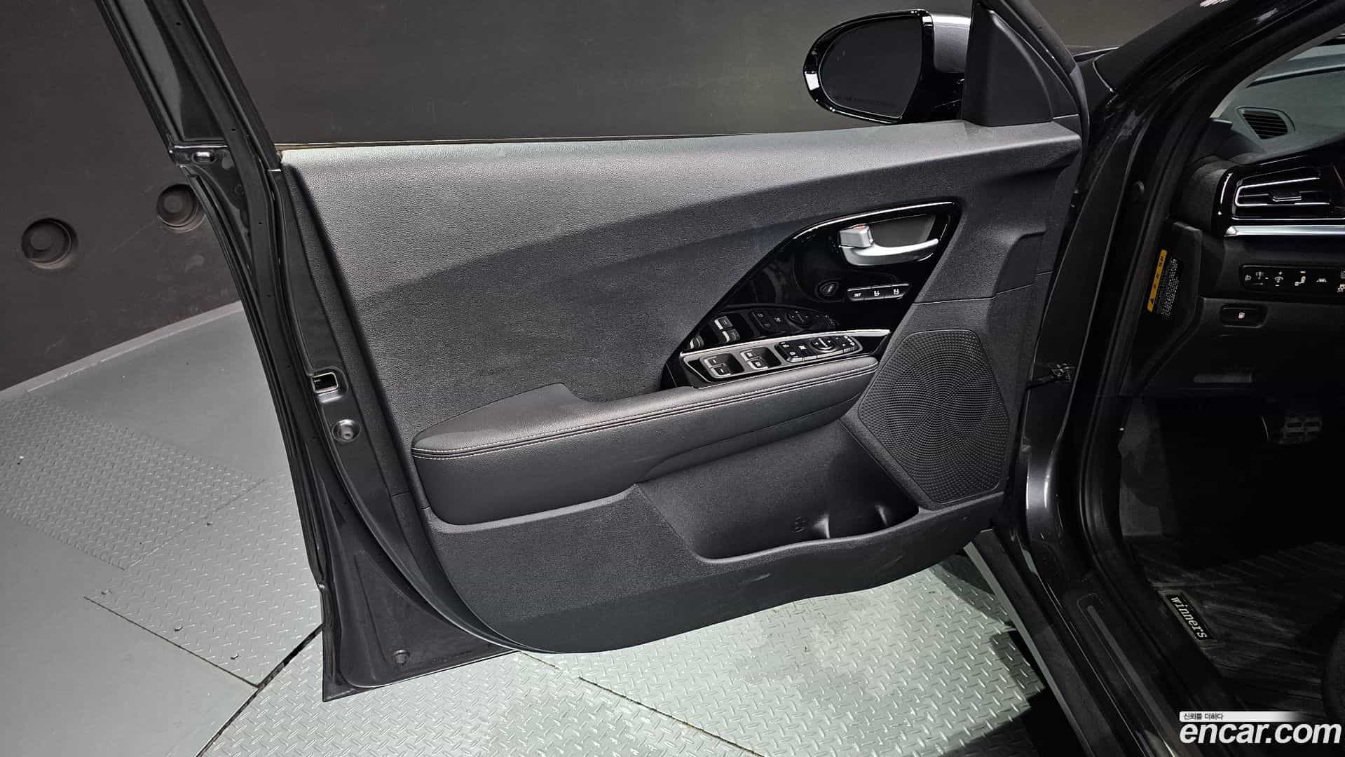 Niro Kia 2021.0-INNER-034