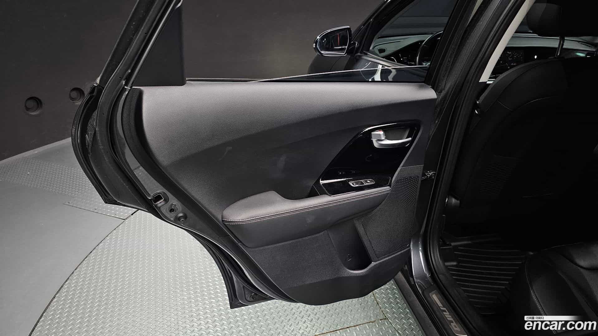 Niro Kia 2021.0-INNER-035