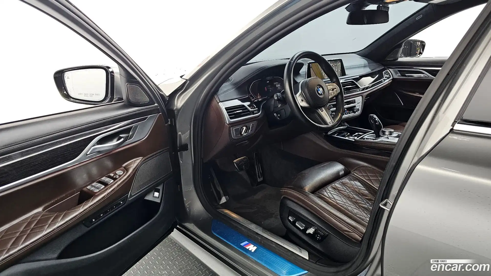 7-Series BMW 2021.2-INNER-010
