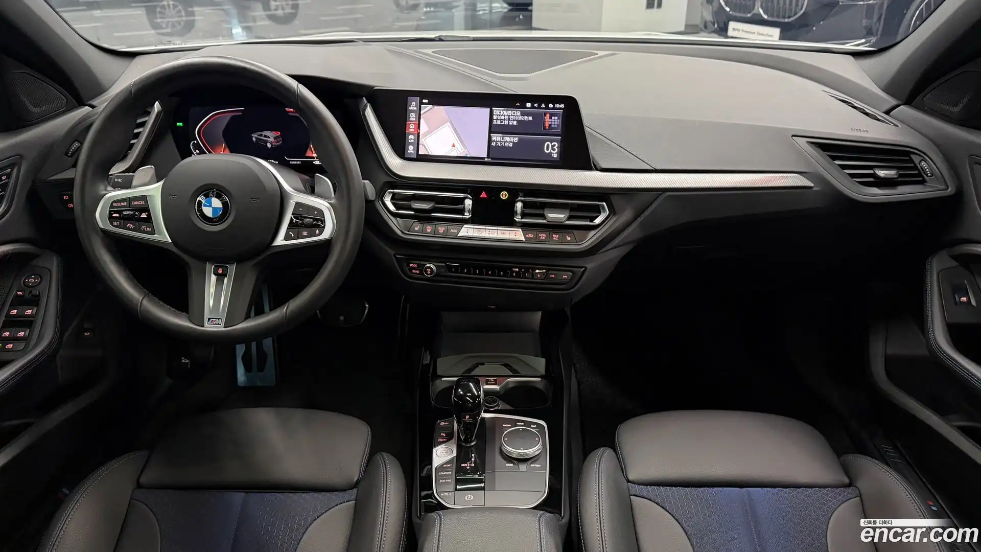 1-Series BMW 2024.10-INNER-007