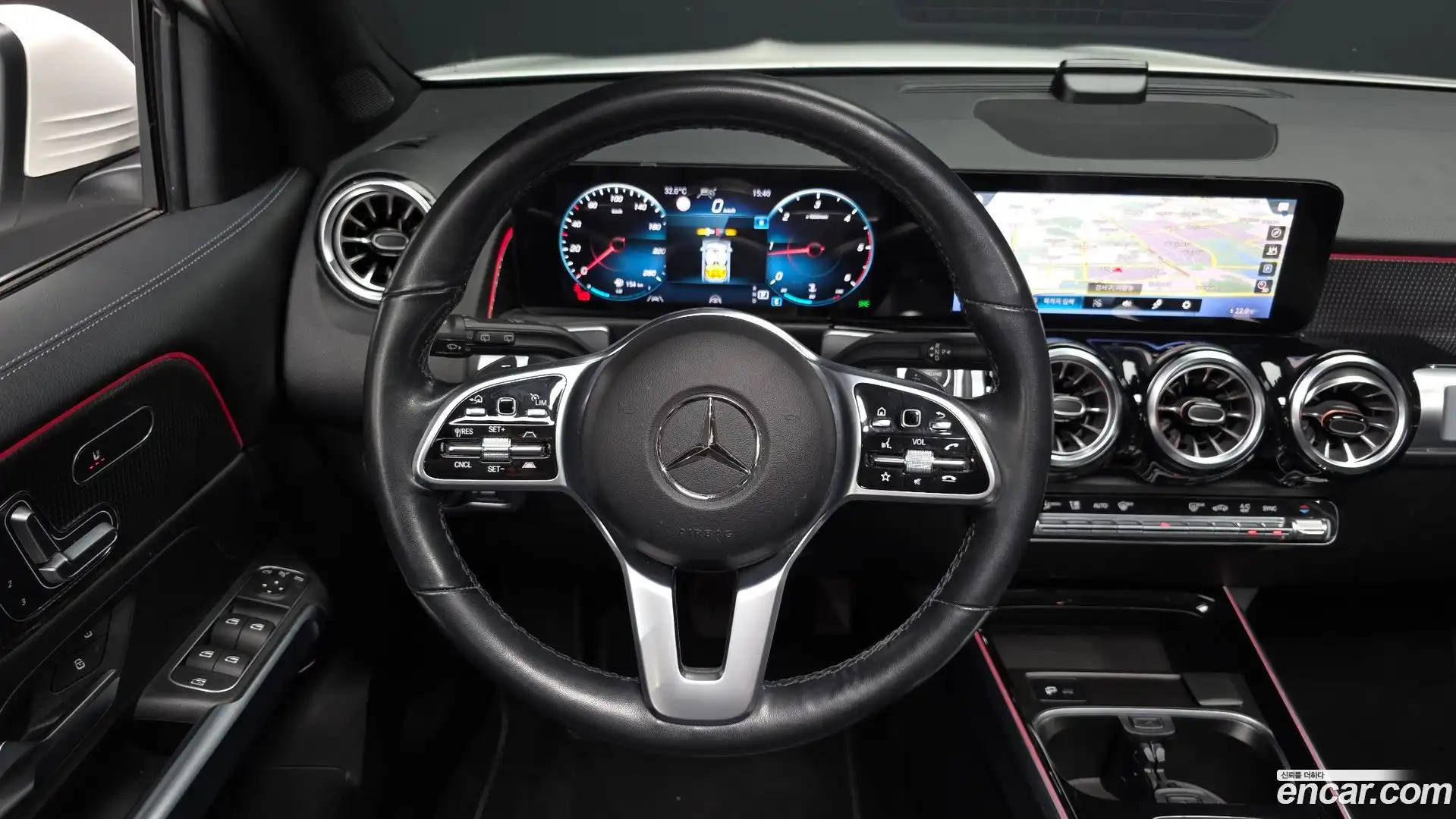 GLB-Class Mercedes-Benz 2022.9-OPTION-018