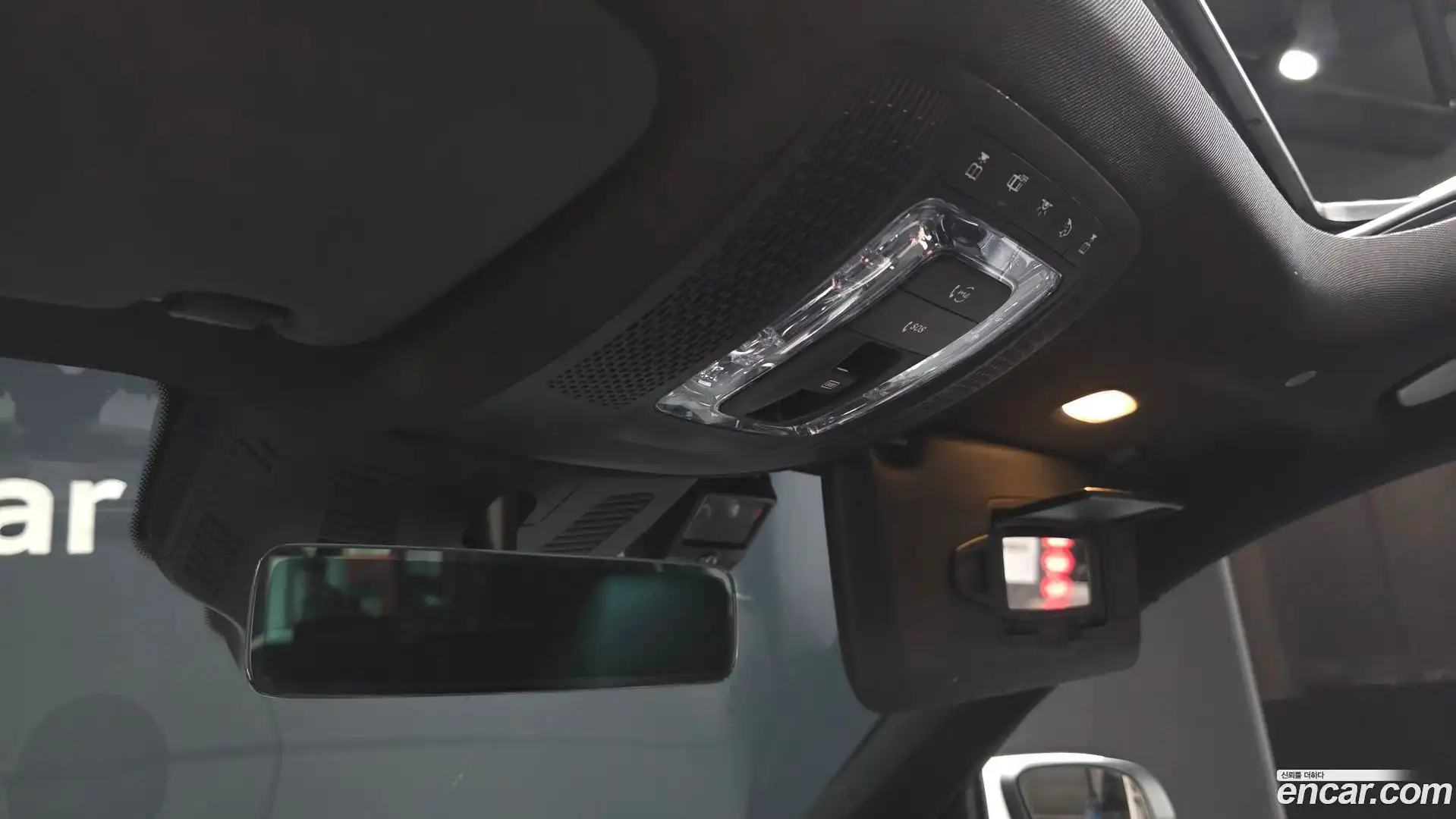GLB-Class Mercedes-Benz 2022.9-OPTION-042