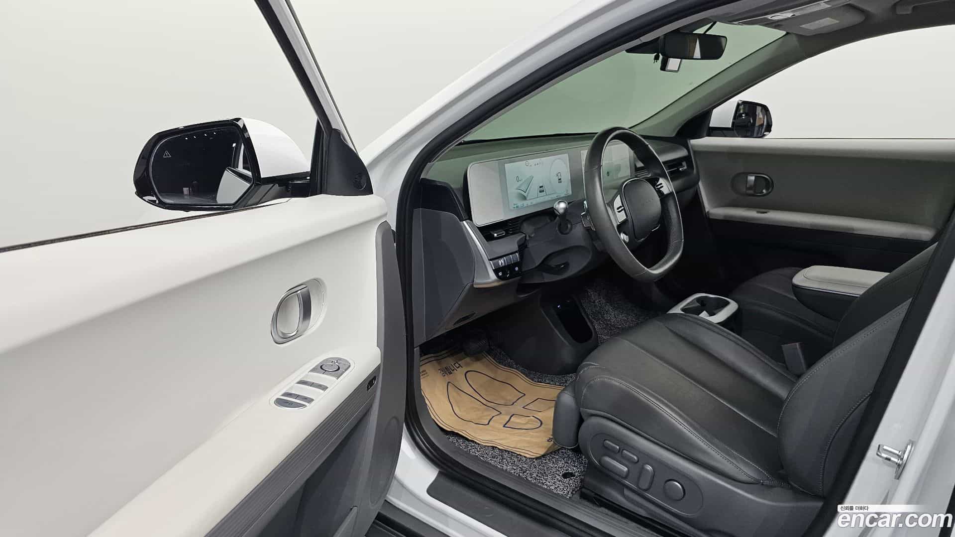 Ioniq5 Hyundai 2021.8-INNER-010