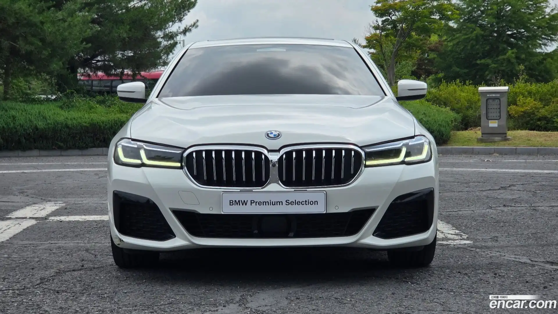 5-Series BMW 2022.3-OUTER-003