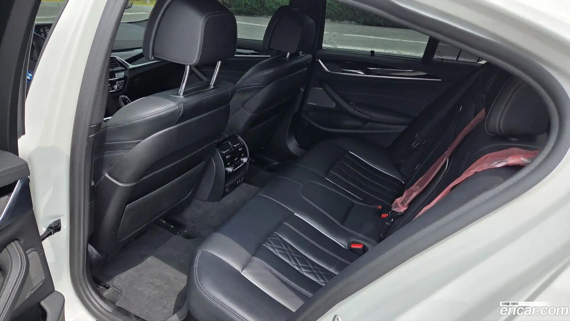 5-Series BMW 2022.3-OPTION-015