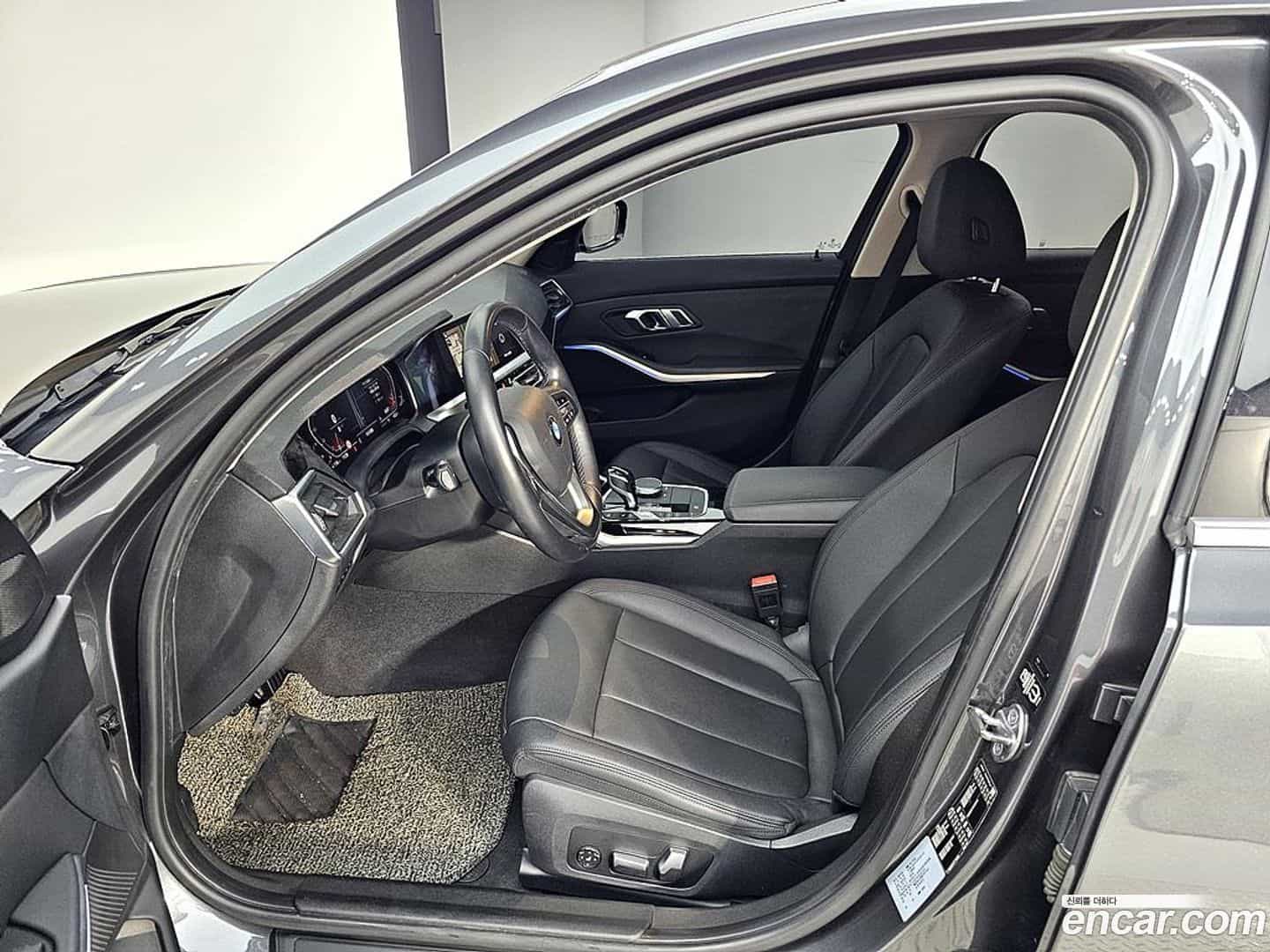 3-Series BMW 2019.11-INNER-008