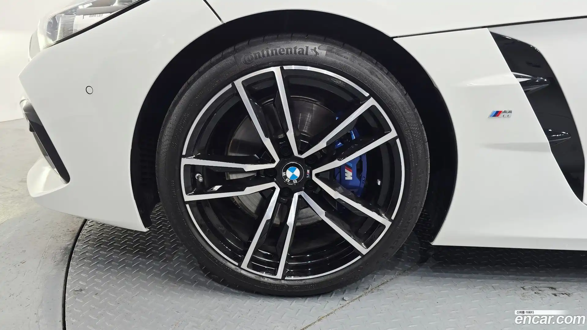 Z4 BMW 2025.1-OUTER-005