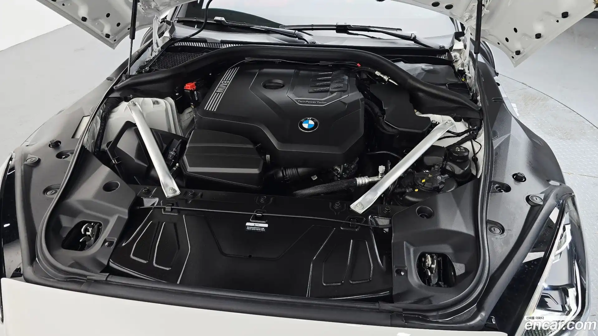 Z4 BMW 2025.1-OUTER-006