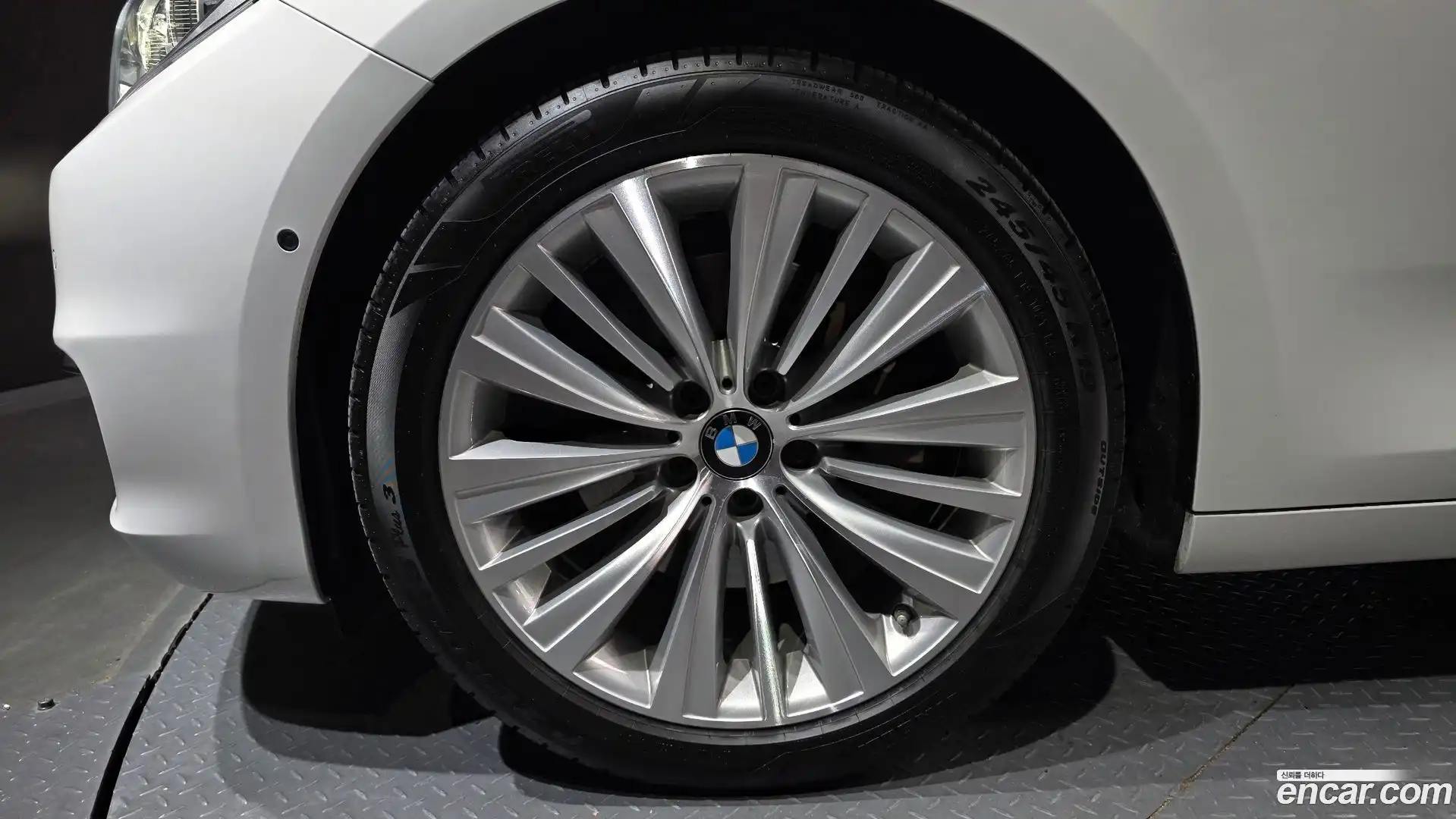 Gran Turismo BMW 2017.3-OUTER-005