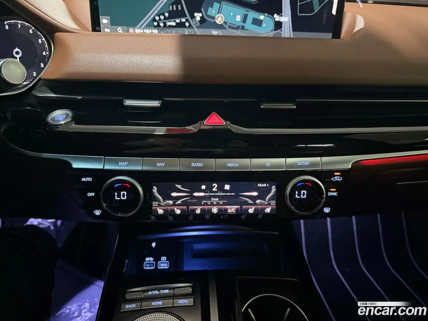 G80 Genesis 2022.4-INNER-009
