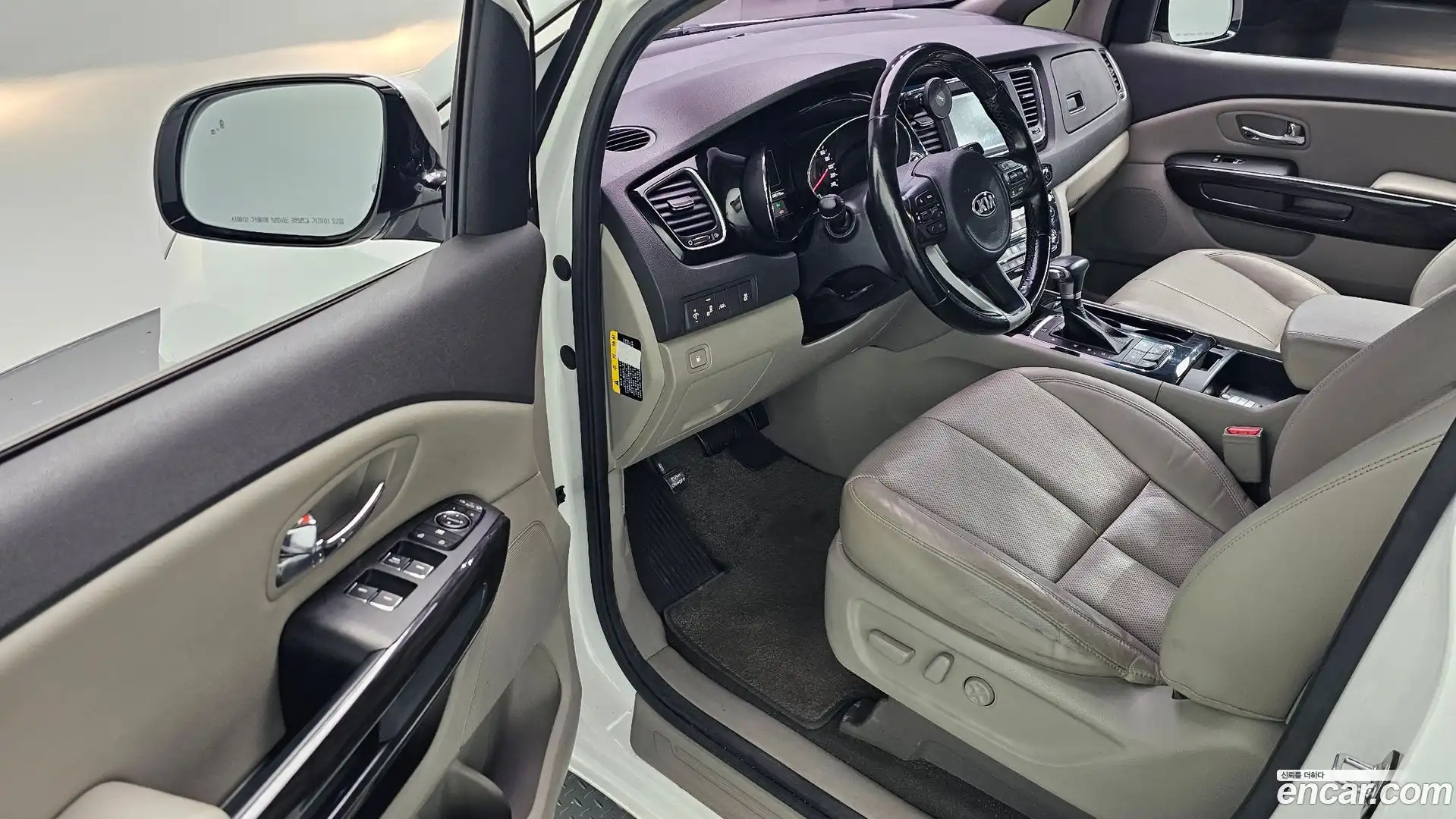 Canival Kia 2017.4-INNER-010