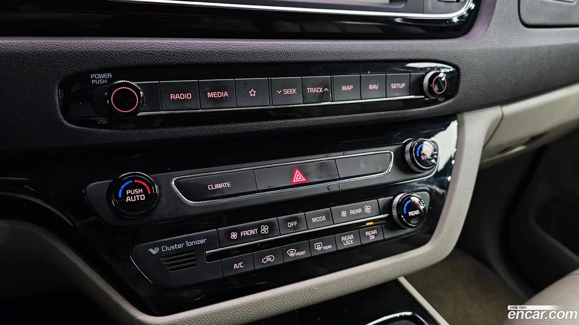 Canival Kia 2017.4-OPTION-021