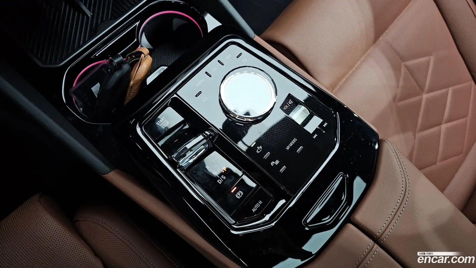 5-Series BMW 2025.7-INNER-009