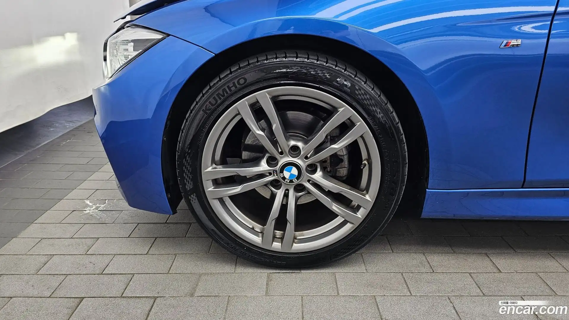 3-Series BMW 2018.10-OUTER-005