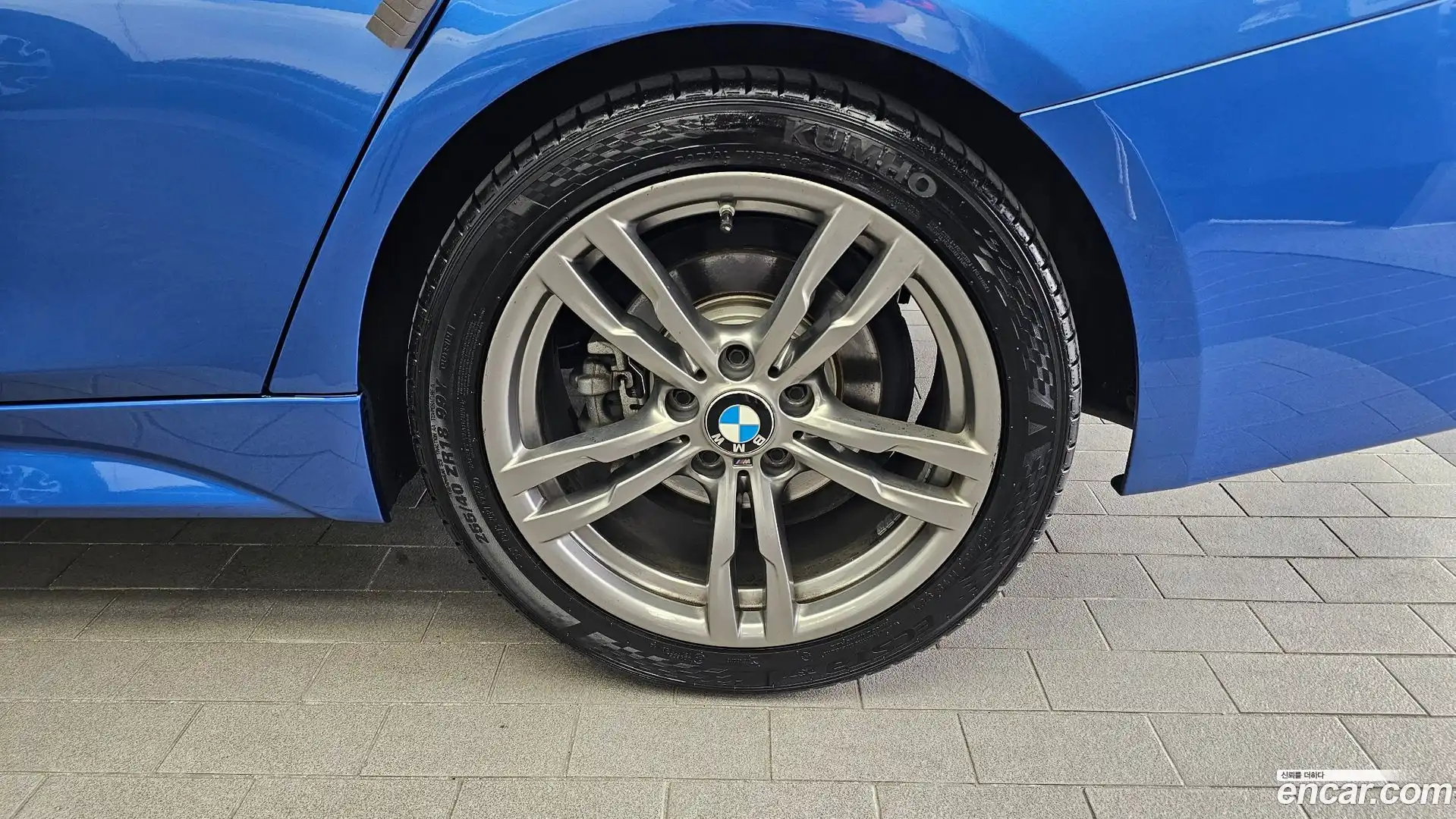 3-Series BMW 2018.10-OUTER-031