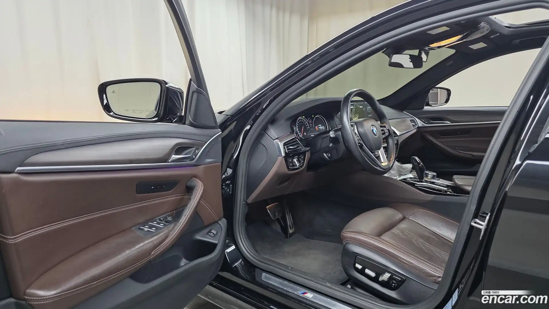 5-Series BMW 2017.5-INNER-010