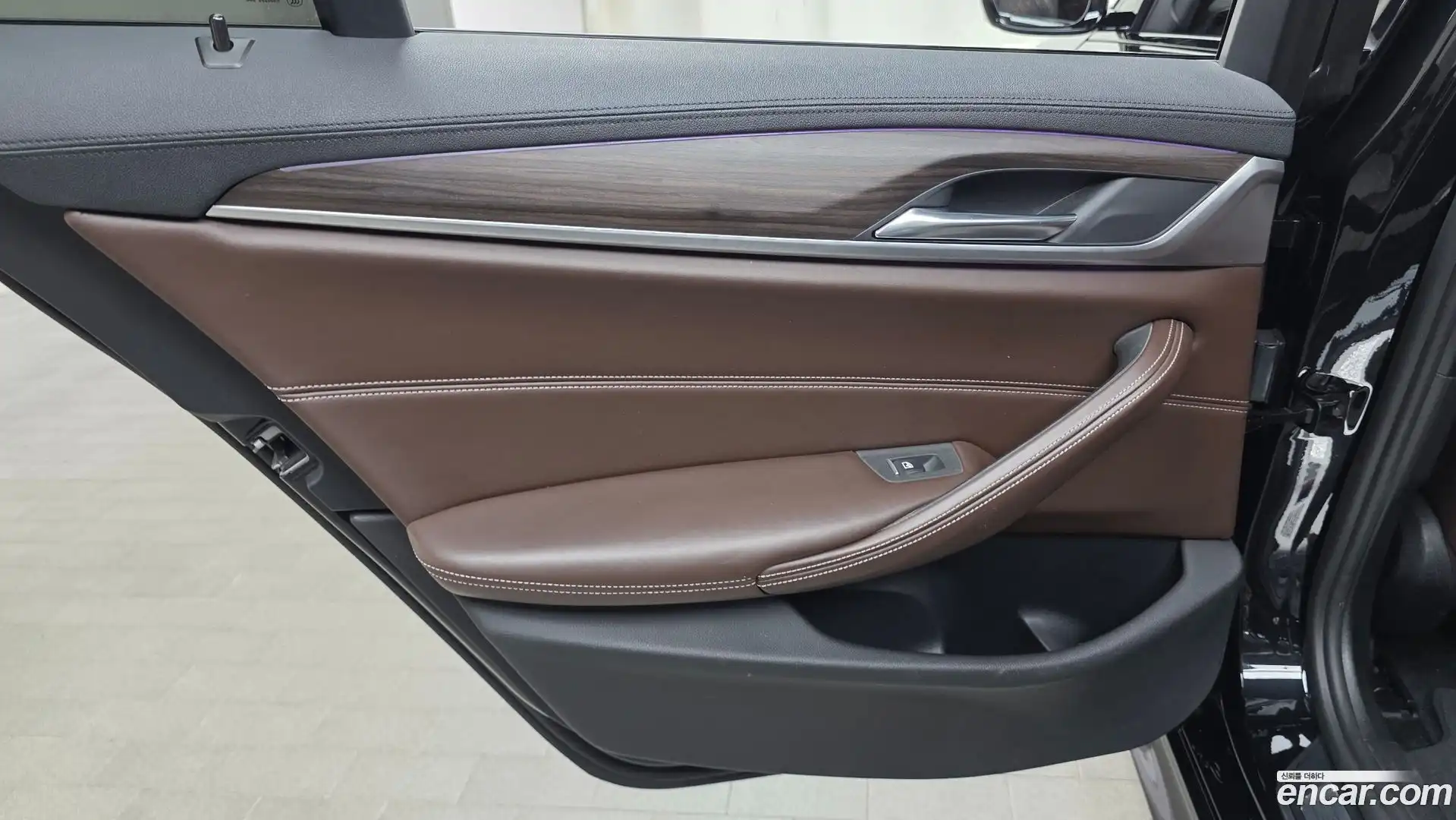 5-Series BMW 2017.5-INNER-035