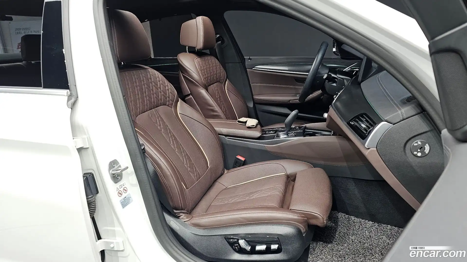 5-Series BMW 2023.5-OPTION-015