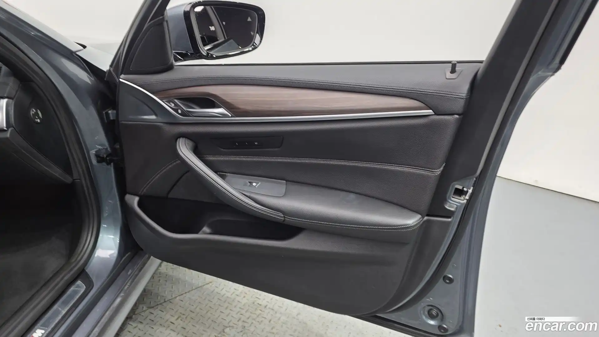 5-Series BMW 2017.7-INNER-034