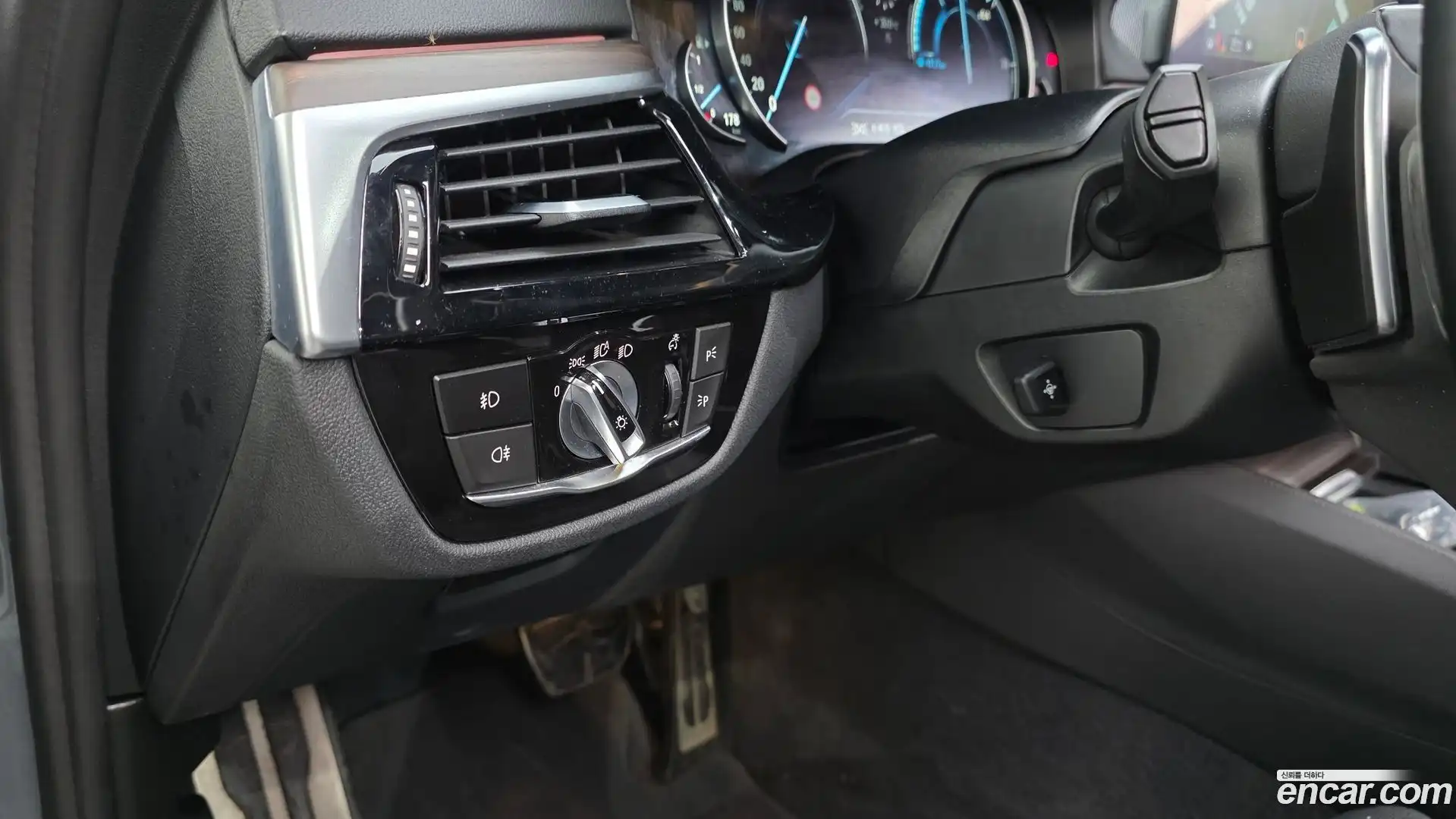 5-Series BMW 2017.7-OPTION-040