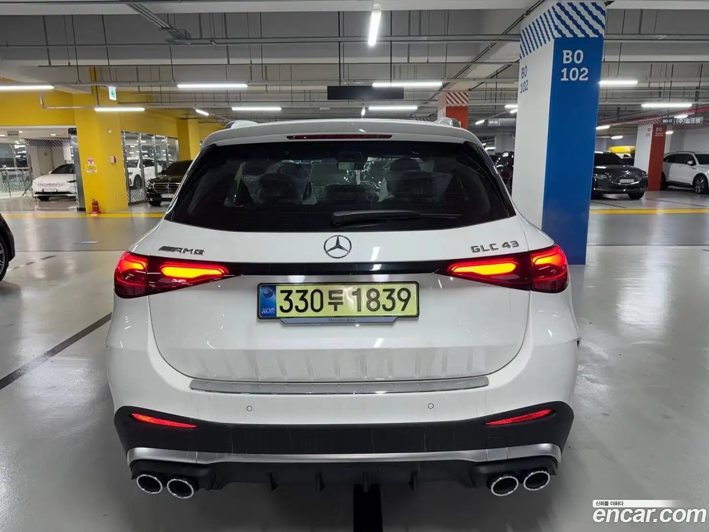 GLC-Class Mercedes-Benz 2025.8-OUTER-002