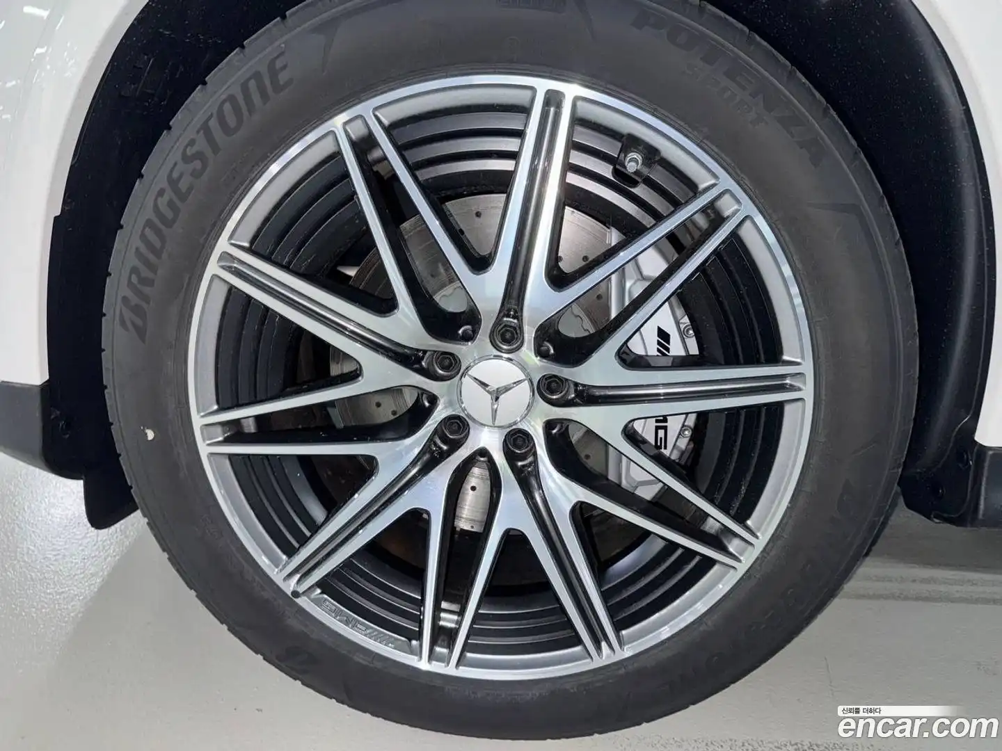 GLC-Class Mercedes-Benz 2025.8-OUTER-005