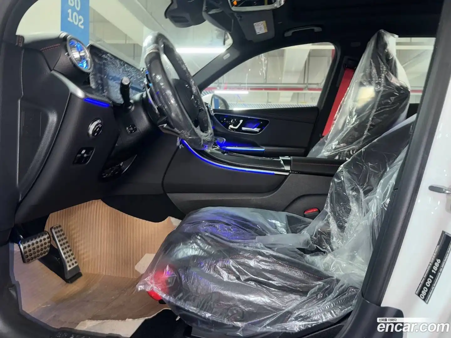 GLC-Class Mercedes-Benz 2025.8-INNER-010