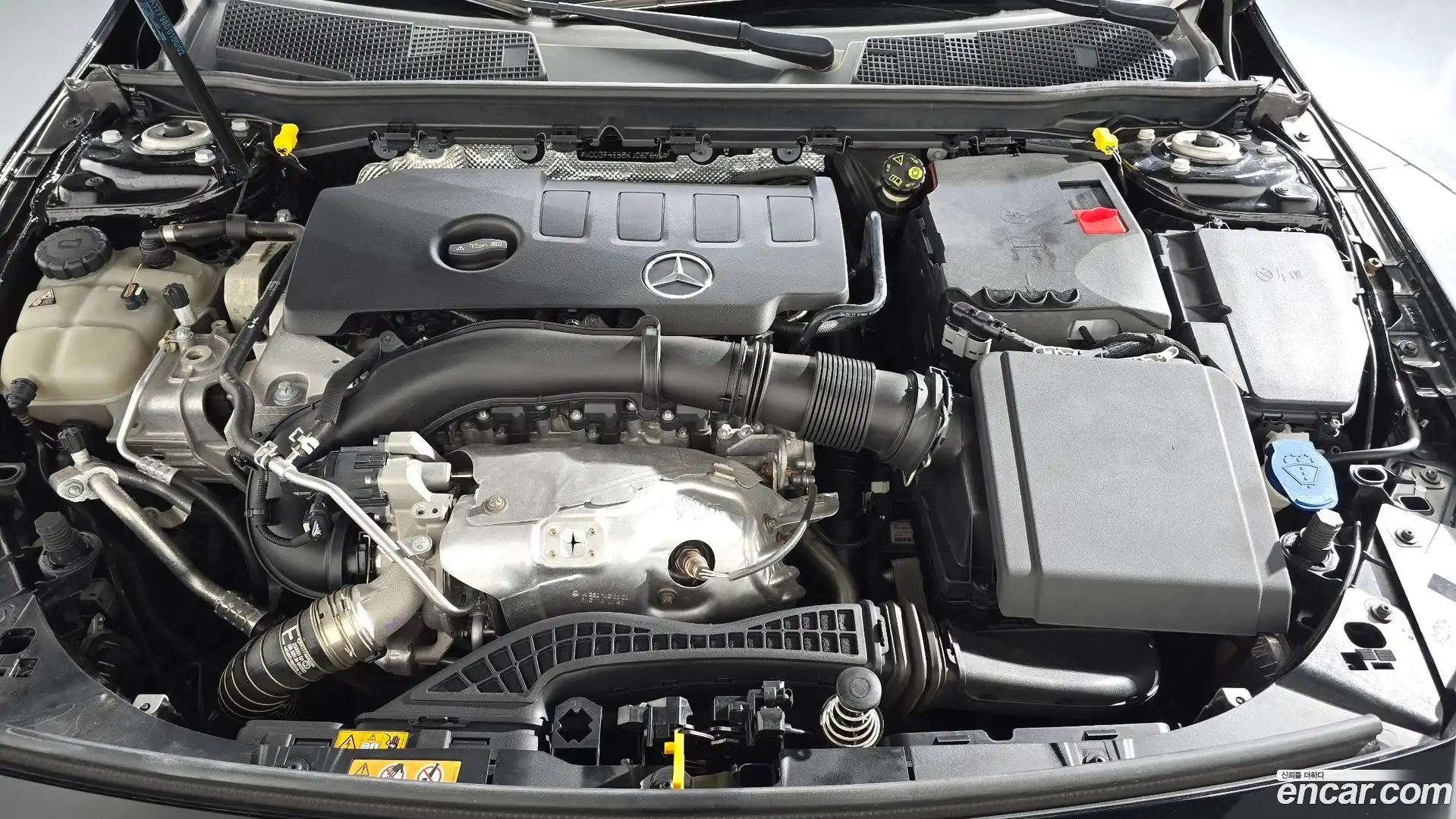 A-Class Mercedes-Benz 2019.10-OUTER-006