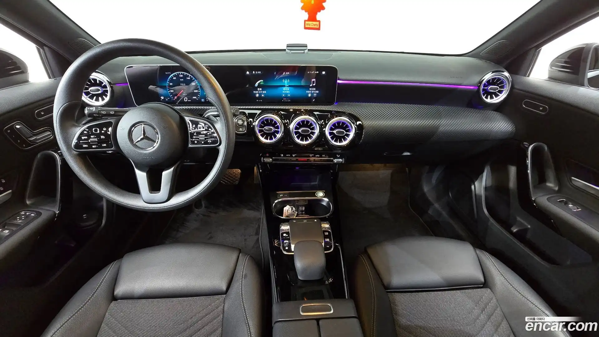 A-Class Mercedes-Benz 2019.10-INNER-007