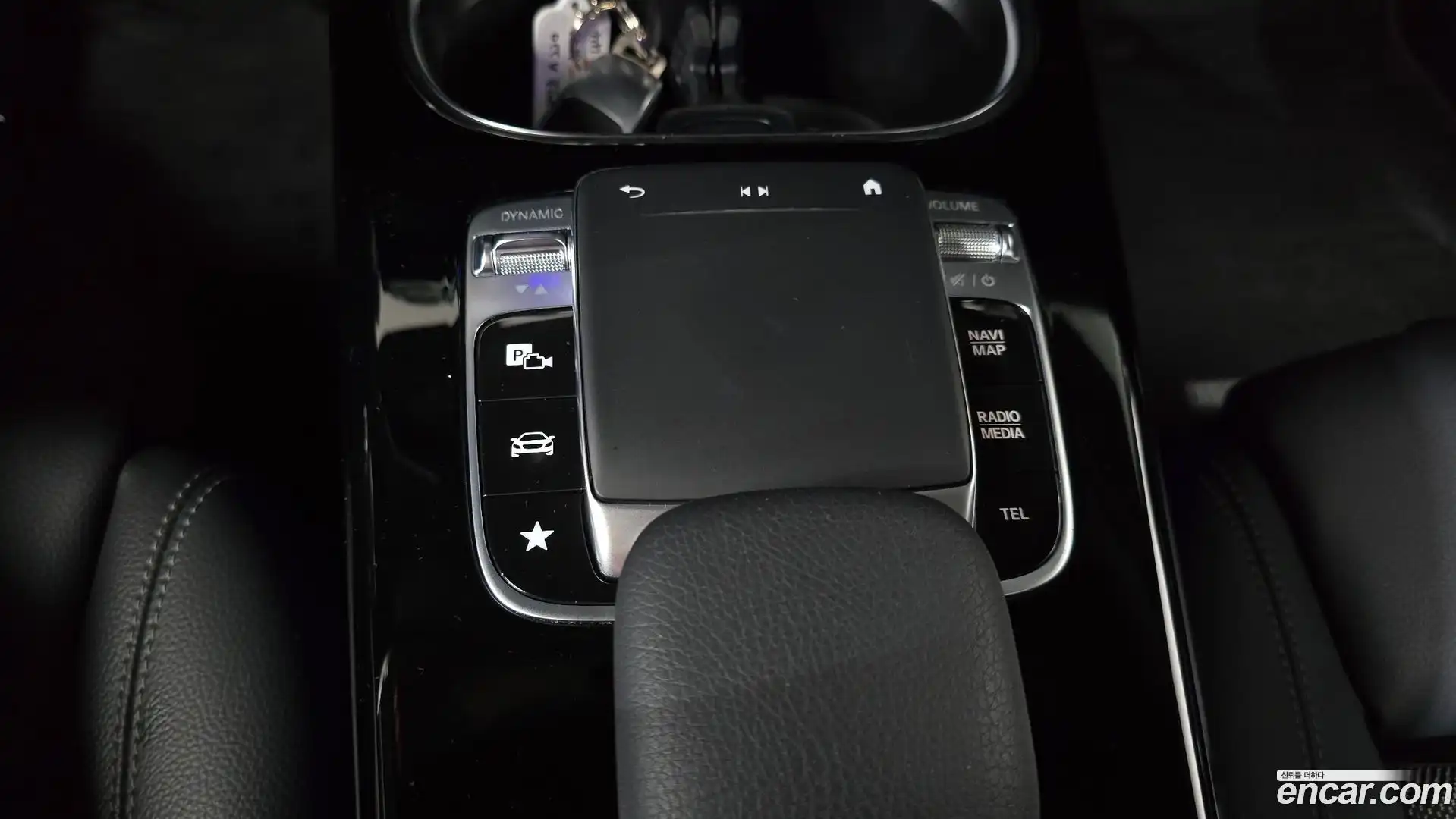 A-Class Mercedes-Benz 2019.10-OPTION-043