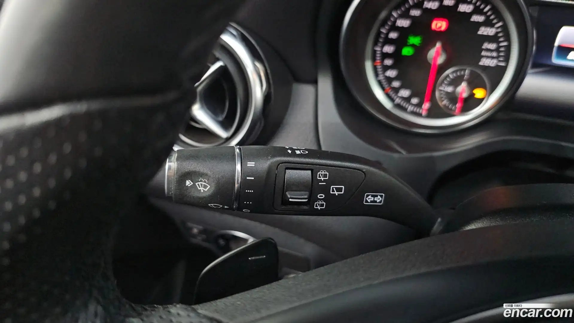 GLA-Class Mercedes-Benz 2019.5-OPTION-040