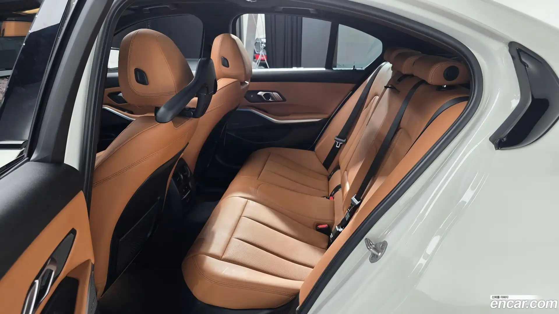 3-Series BMW 2023.8-OPTION-016