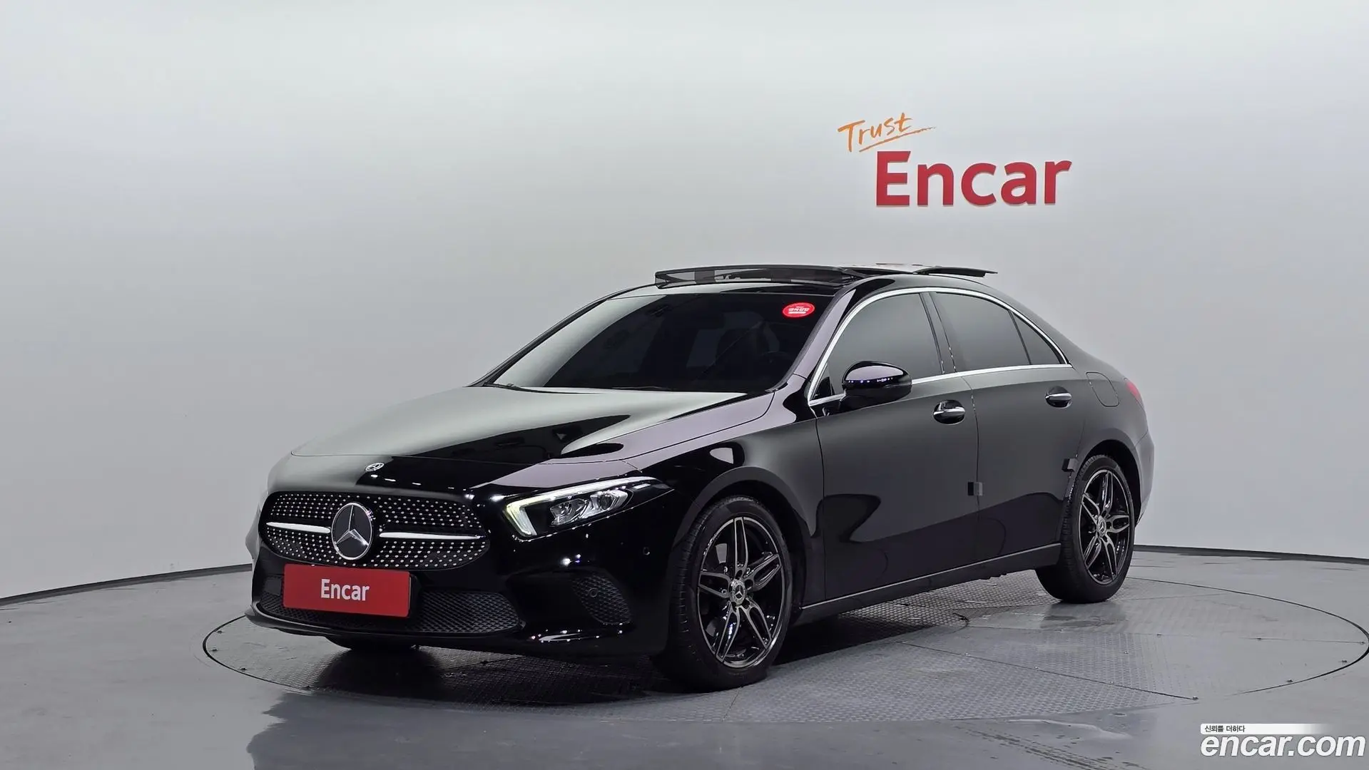 Main__Slider__Photo:A-Class Mercedes-Benz 2020.1-0