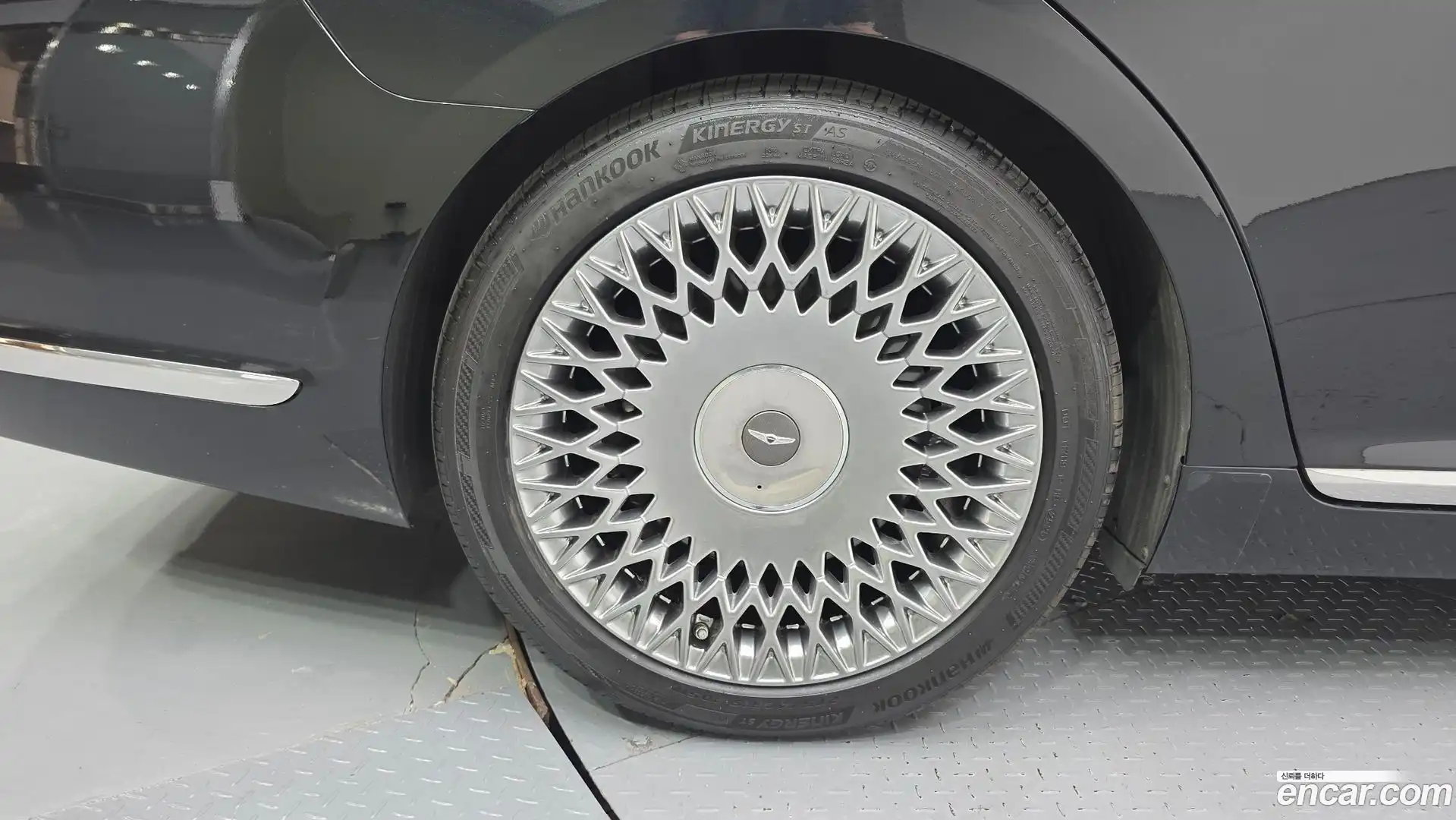 G90 Genesis 2020.2-OUTER-005