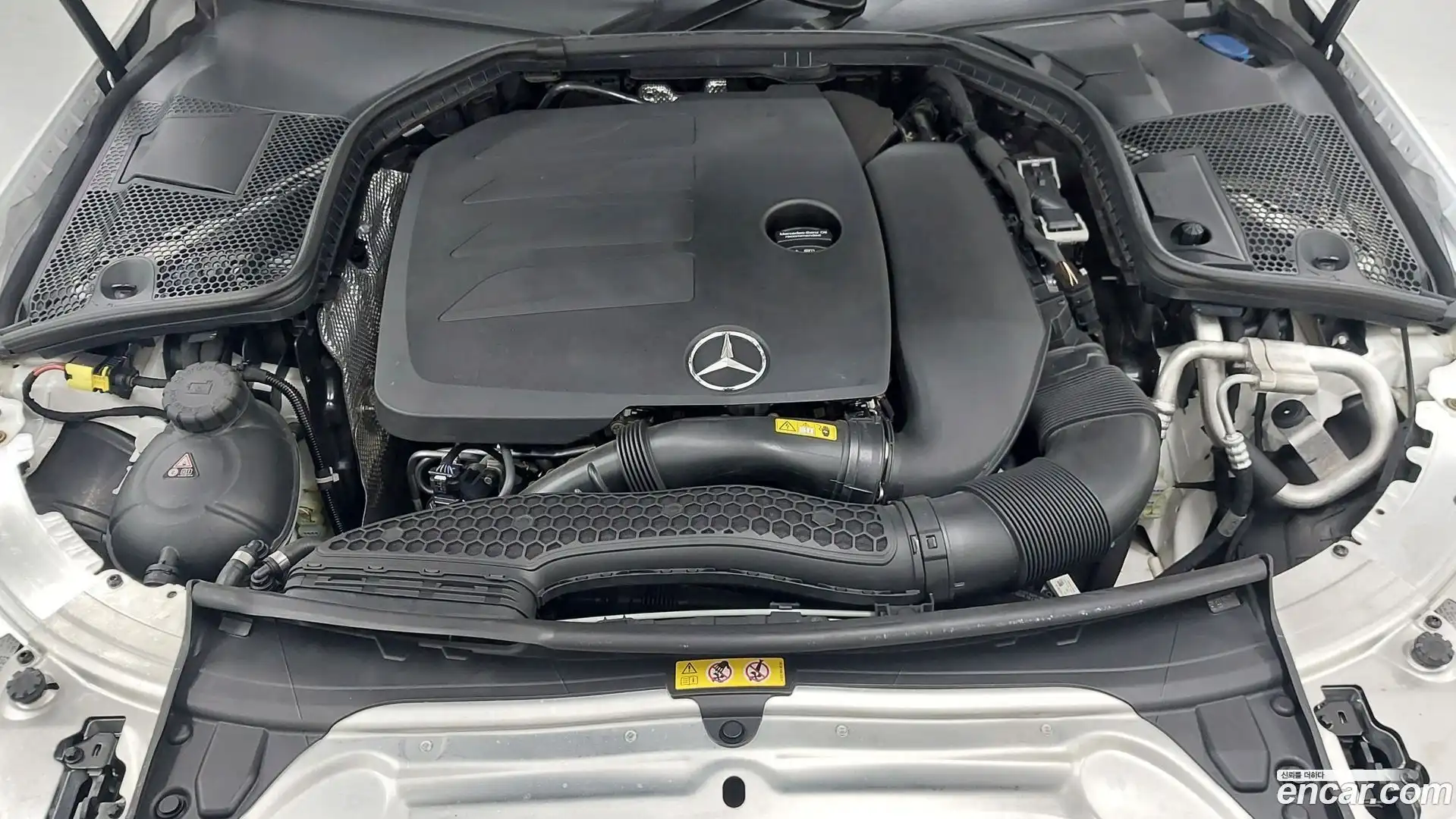 C-Class Mercedes-Benz 2021.4-OUTER-006
