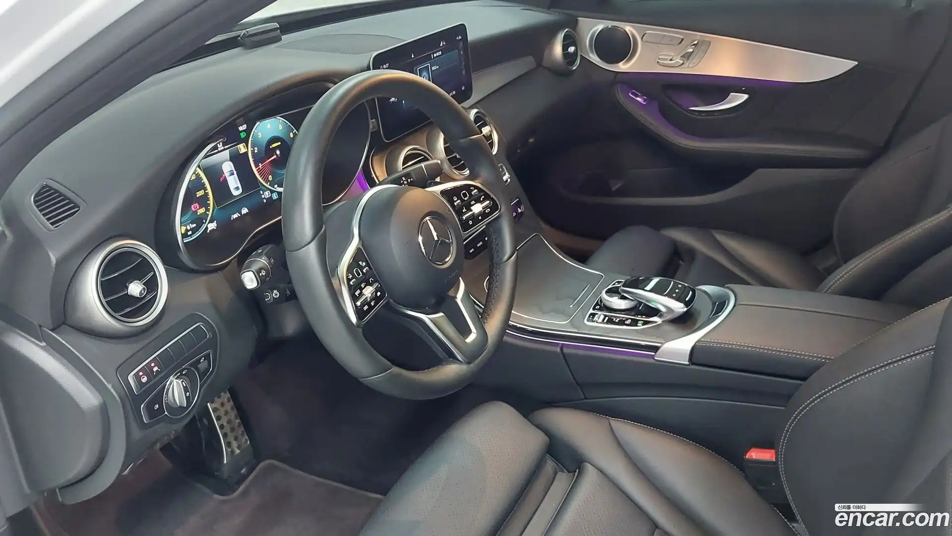 C-Class Mercedes-Benz 2021.4-INNER-009