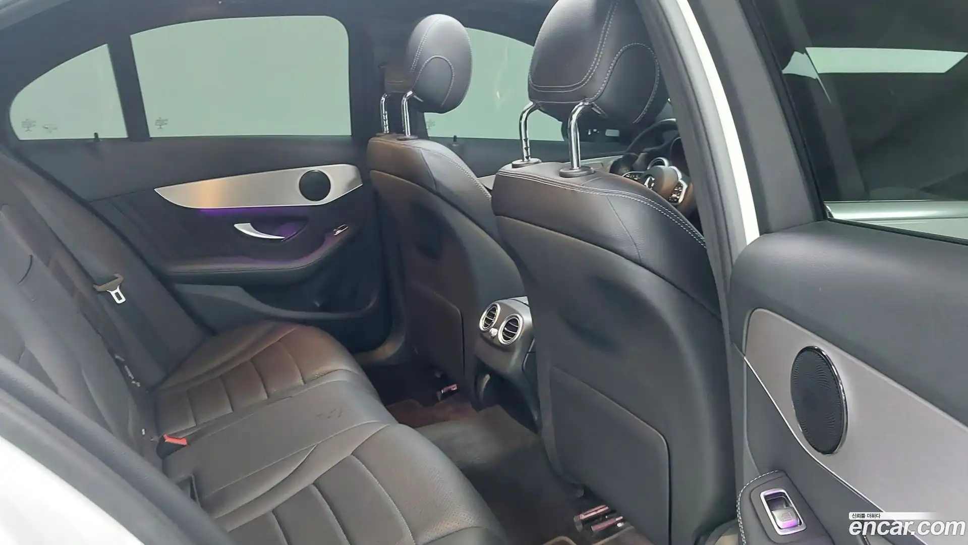 C-Class Mercedes-Benz 2021.4-INNER-010