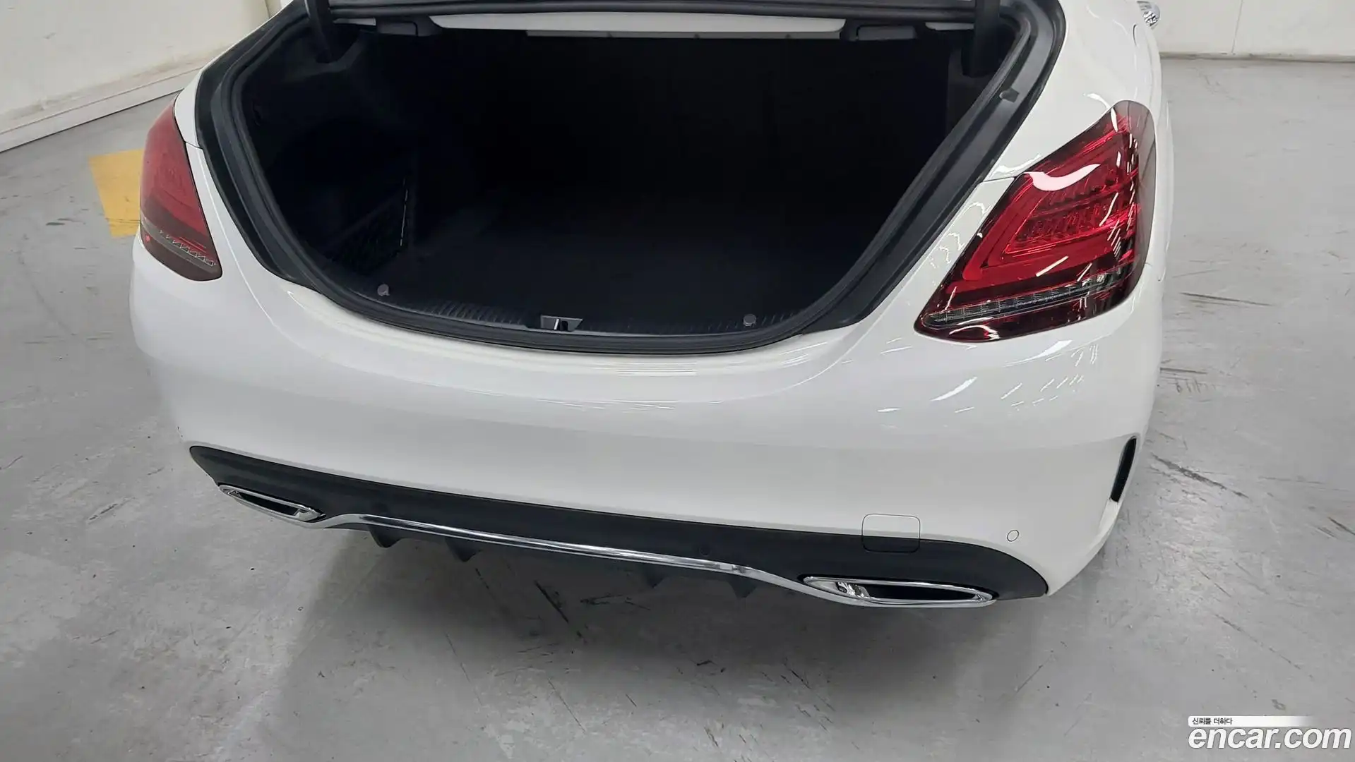 C-Class Mercedes-Benz 2021.4-OPTION-015