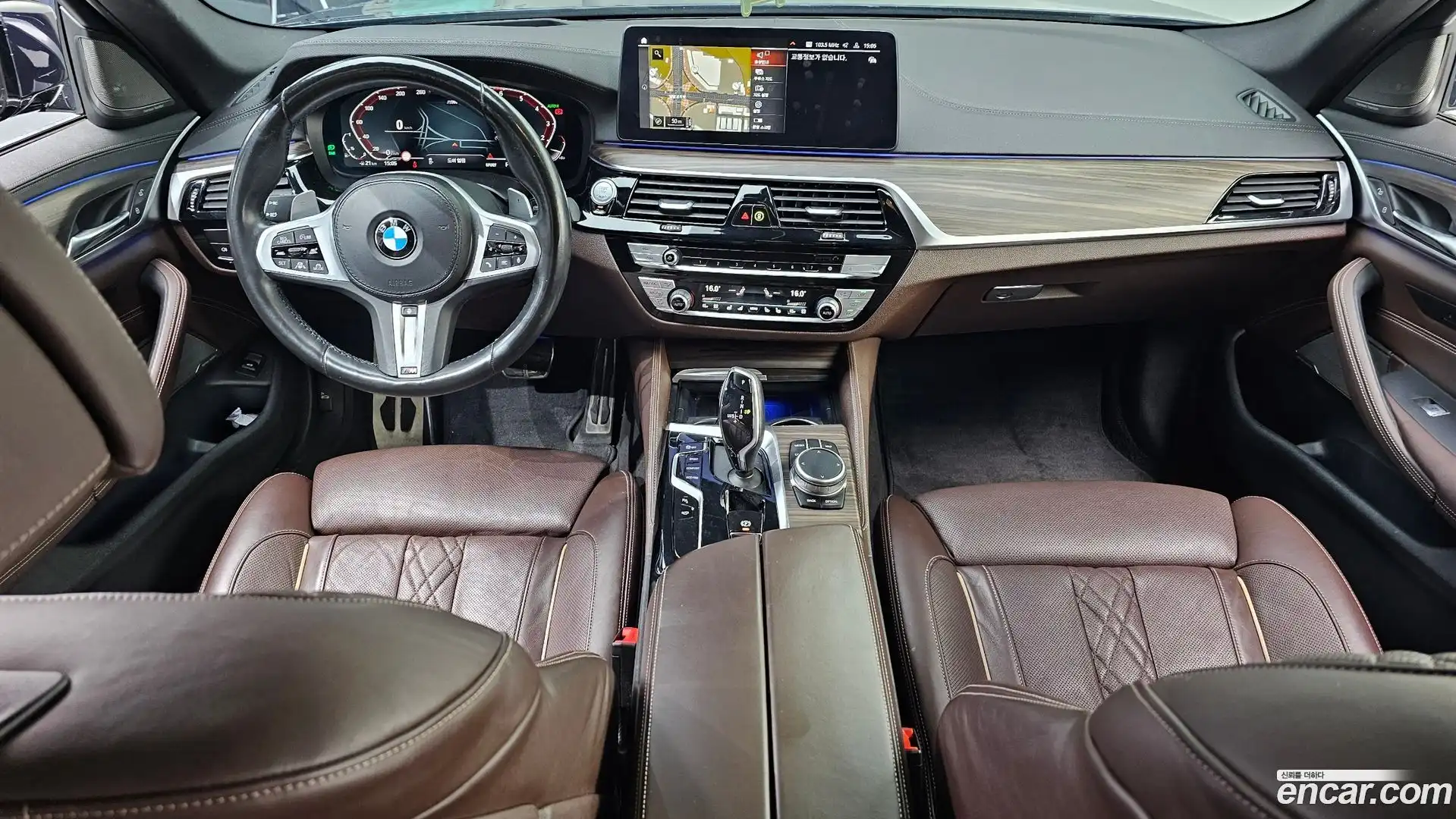 5-Series BMW 2021.3-INNER-007