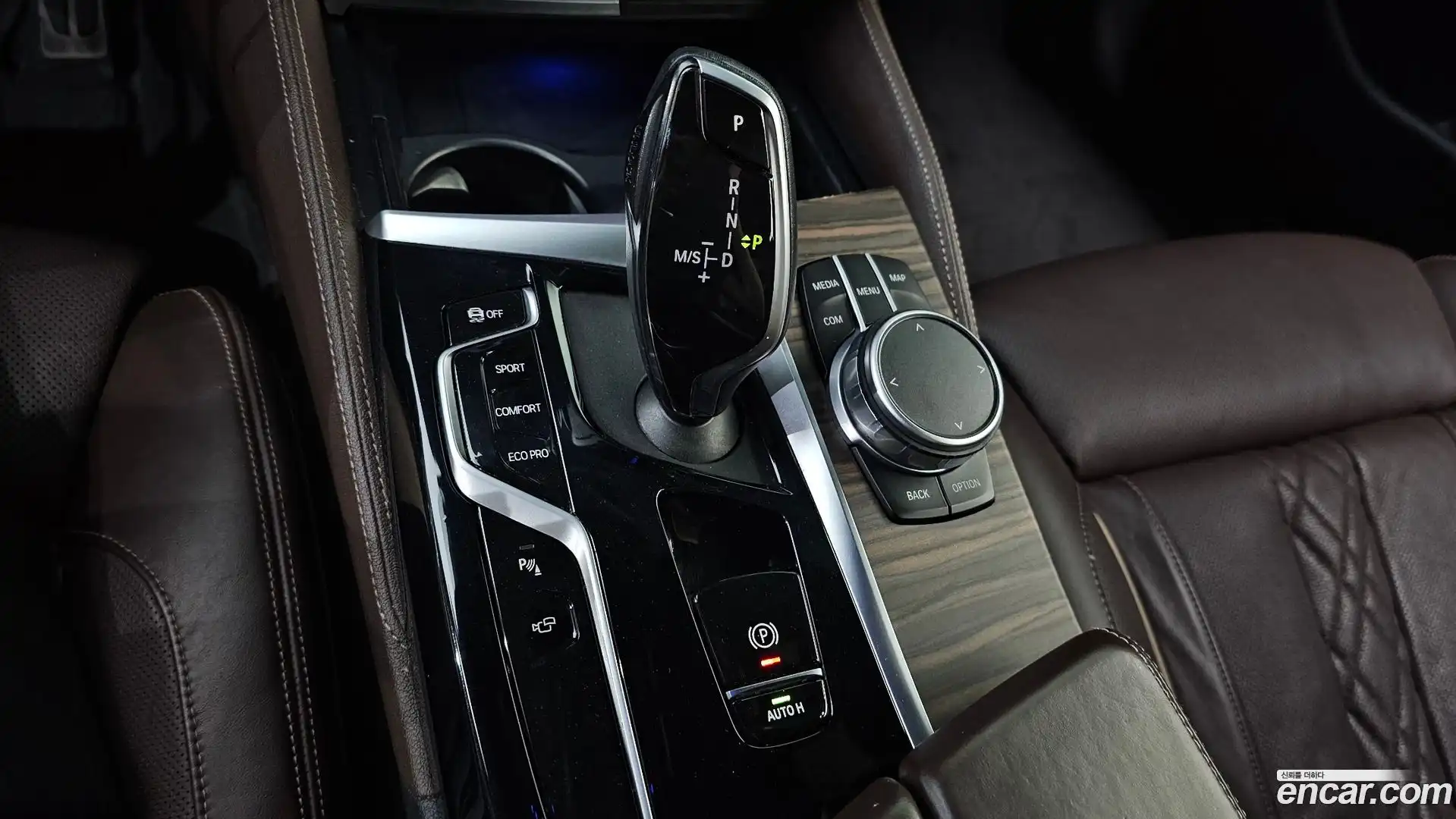 5-Series BMW 2021.3-INNER-009