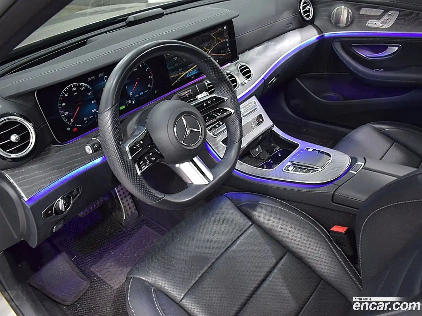 E-Class Mercedes-Benz 2022.5-OUTER-004